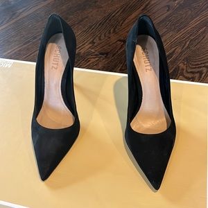 Black Size 8 Schutz pump suede LOU